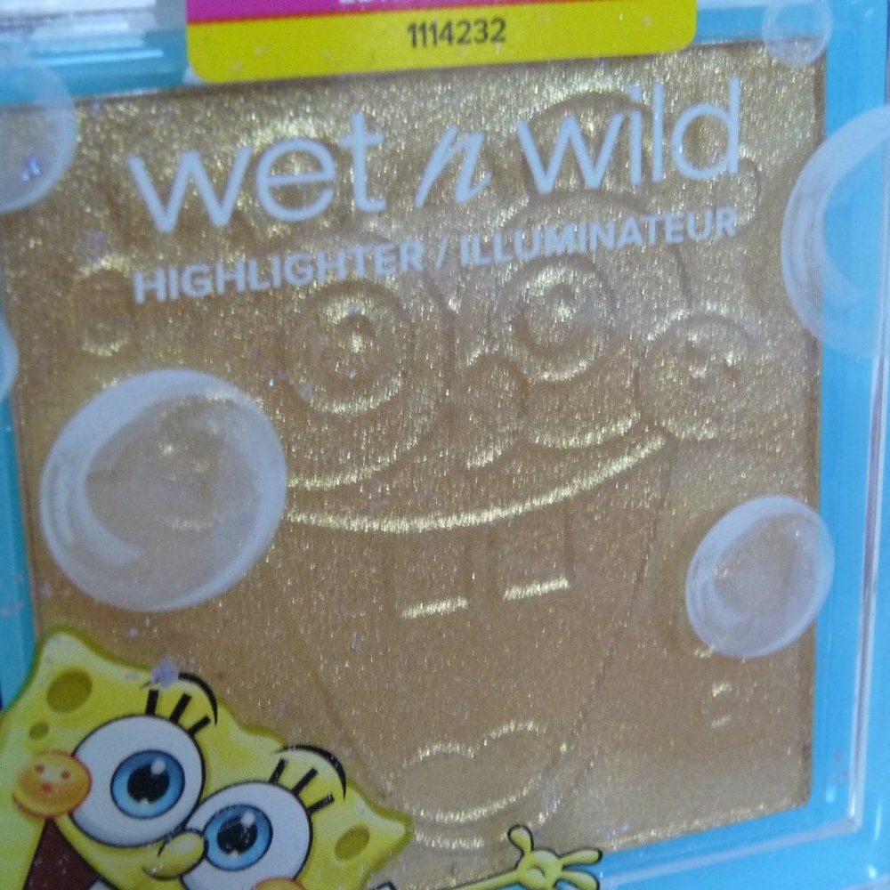 Wet n Wild x Spongebob Makeup Highlighter Illuminator Pressed Powder - Picture 6 of 16
